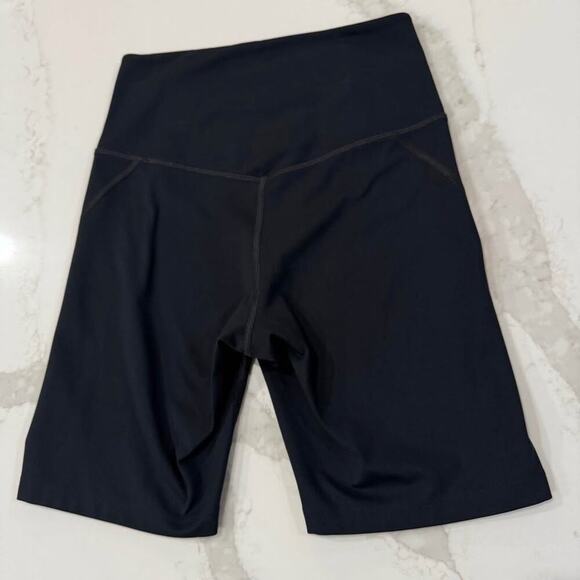 Girlfriend Collective High Rise Bike Shorts Women's Small Black Workout Cycling - Picture 6 of 6
